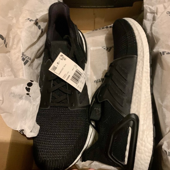 ultraboost size 14